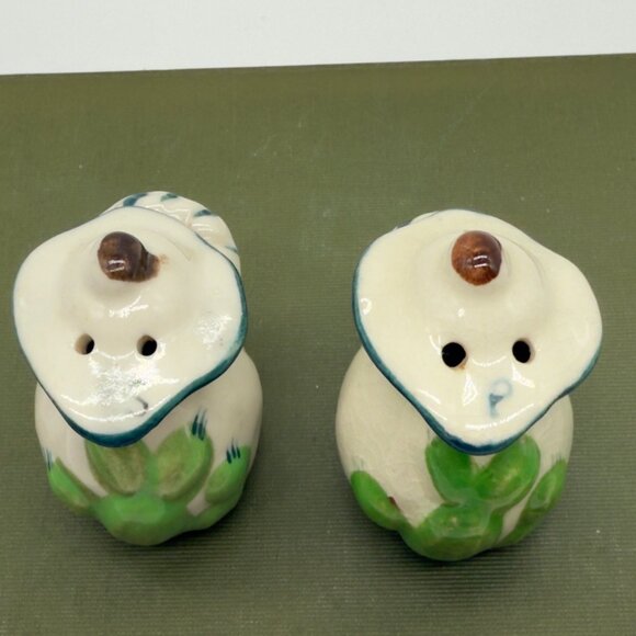 Vtg Miniature Ceramic Jug Cactus Salt Pepper Shakers Made in Japan Southwest - Picture 5 of 9